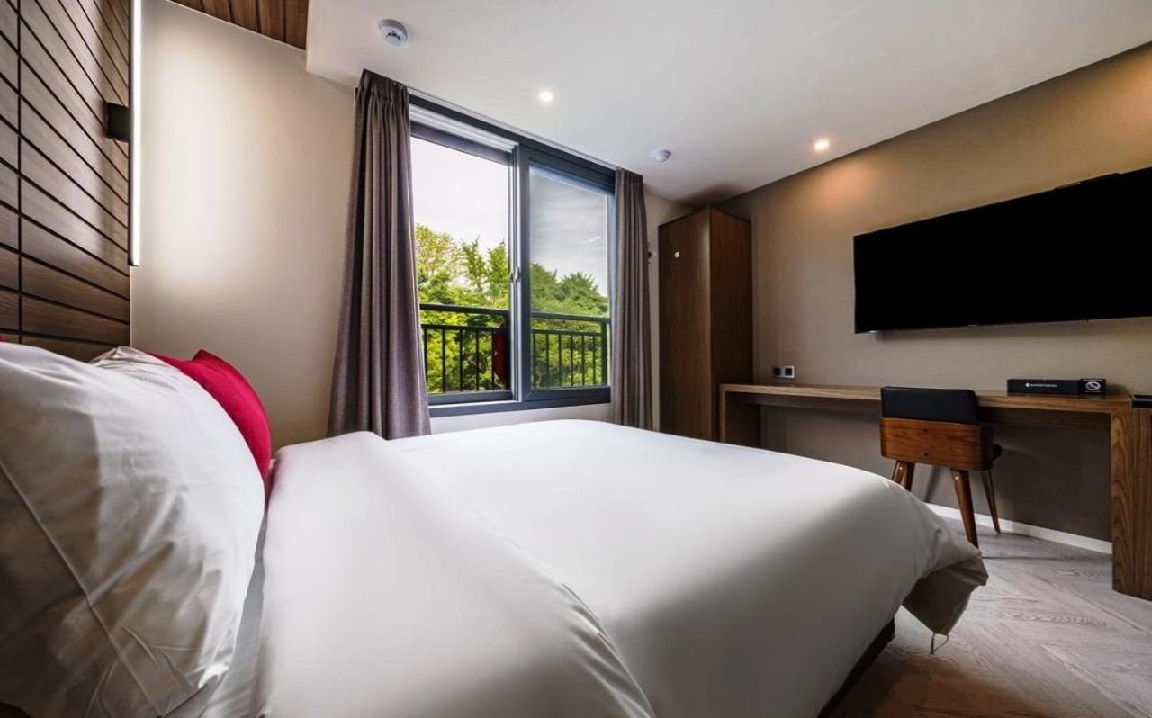 Maron Hotel Nampo Пусан Екстериор снимка
