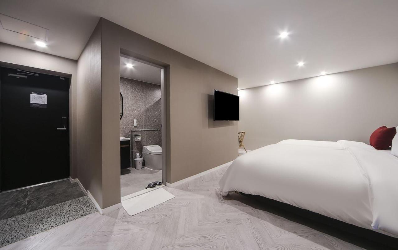 Maron Hotel Nampo Пусан Екстериор снимка