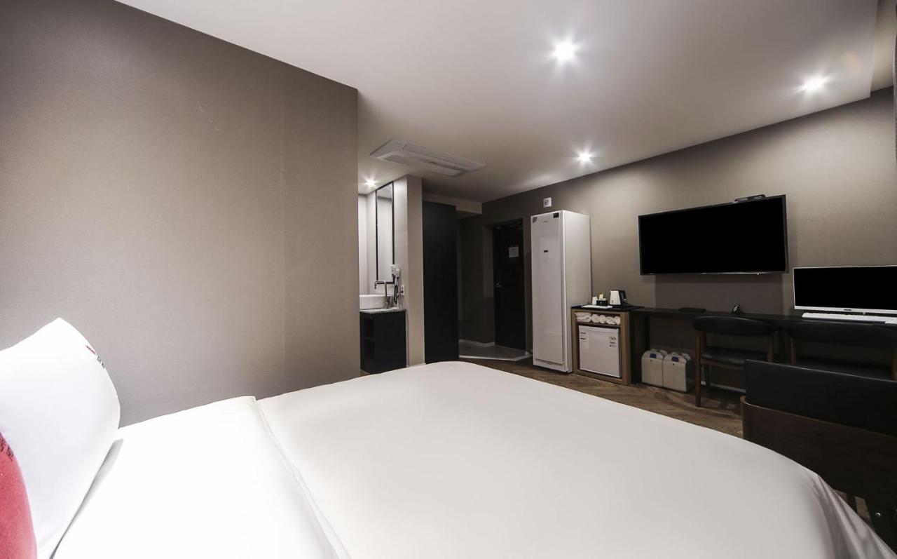 Maron Hotel Nampo Пусан Екстериор снимка