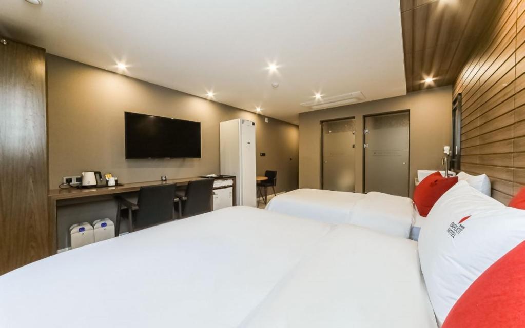 Maron Hotel Nampo Пусан Екстериор снимка