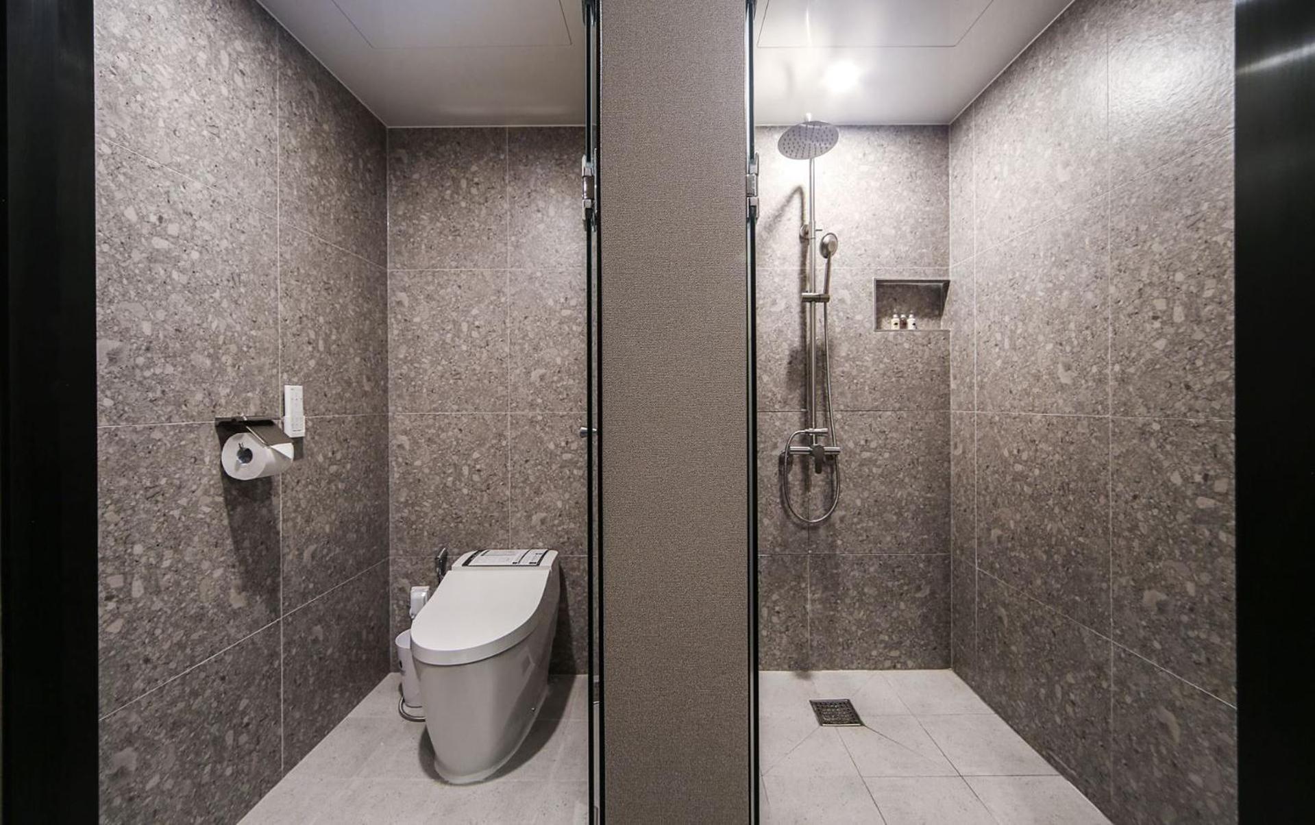 Maron Hotel Nampo Пусан Екстериор снимка